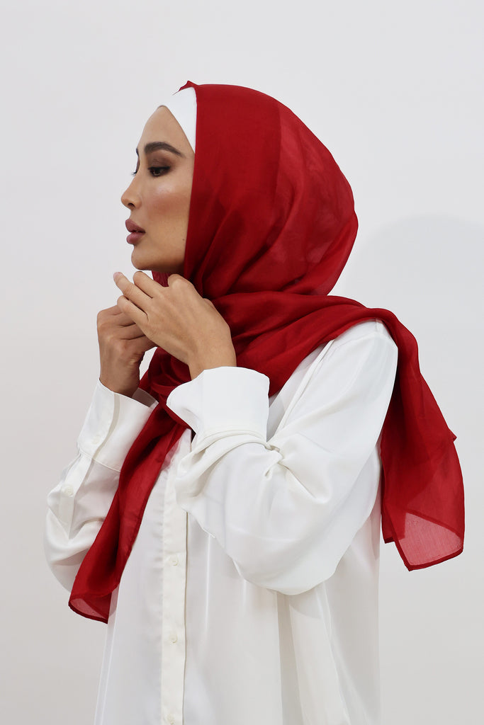 Vouges Red Hjab Luxury with Pure Silk Hijabs | Shine The Hijab – SHINE THE HIJAB