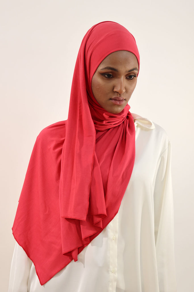 Premium Jersey Hijab - Luscious Red