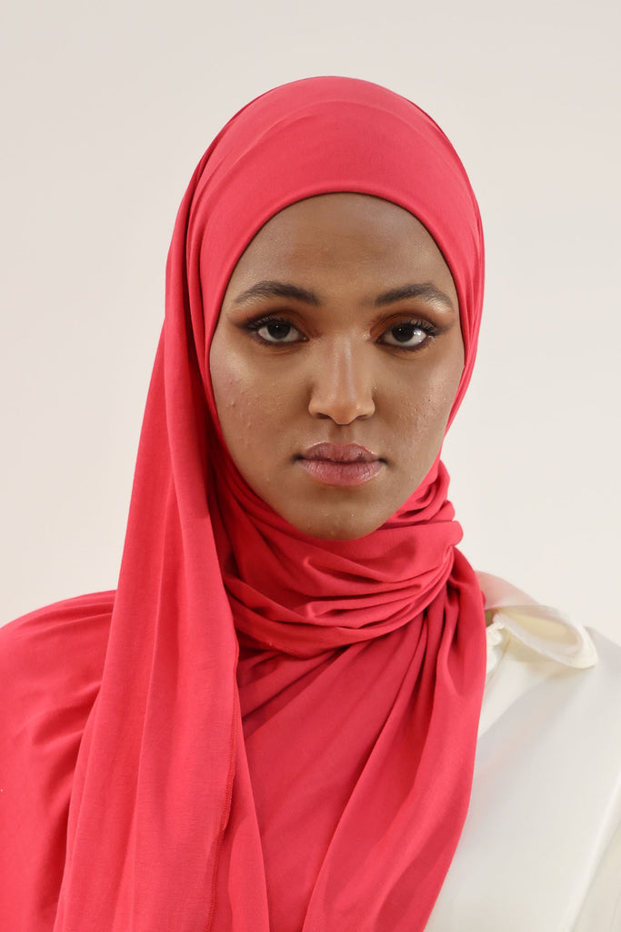 Premium Jersey Hijab - Luscious Red