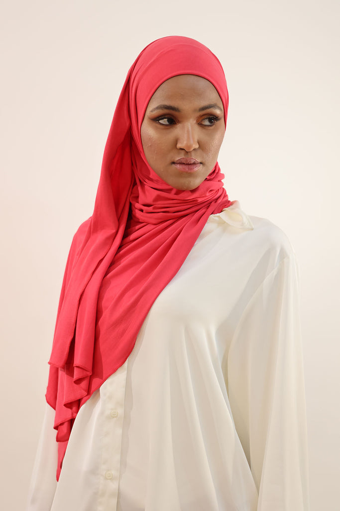 Premium Jersey Hijab - Luscious Red