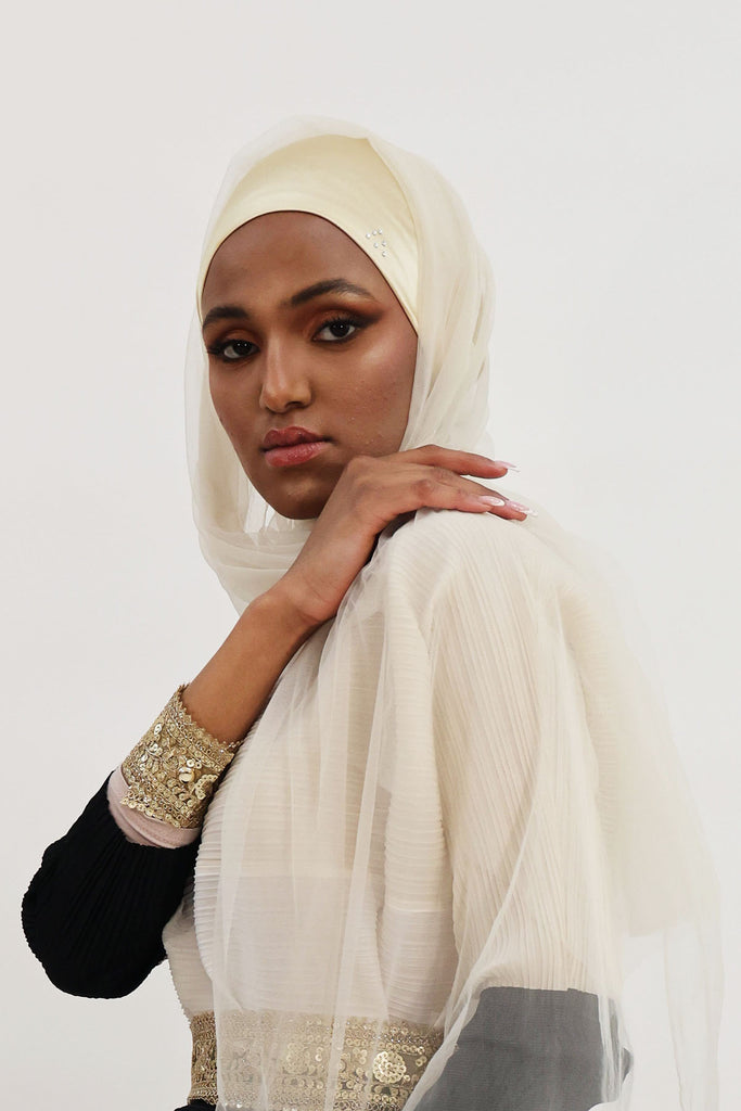 Shine The Hijab Products Simply Golden Set for Bridal and Occasions.